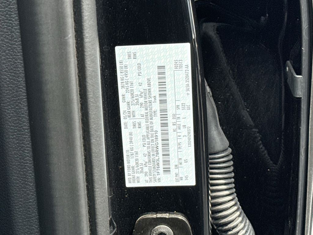 2024 Ford F-150 Lightning Flash