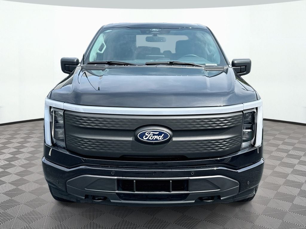 2024 Ford F-150 Lightning Flash