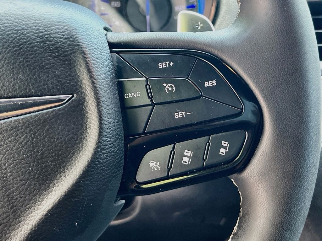 2023 Chrysler 300 S