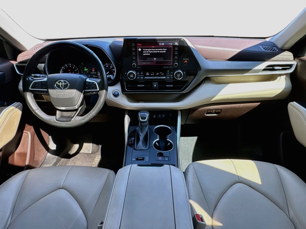 2022 Toyota Highlander XLE