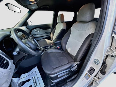 2017 Kia Soul Base