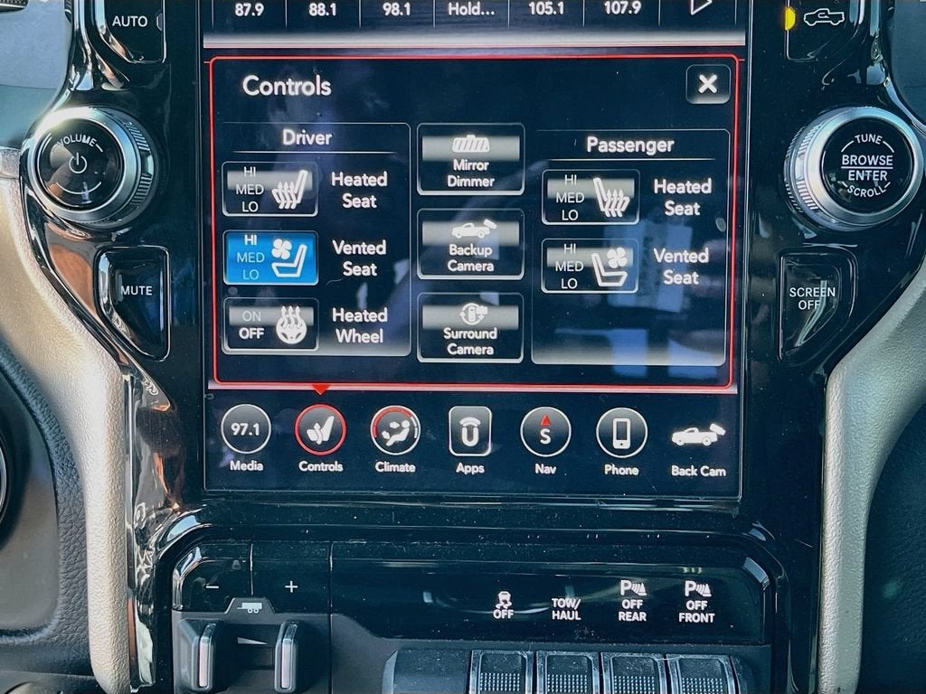 2019 RAM 1500 Laramie