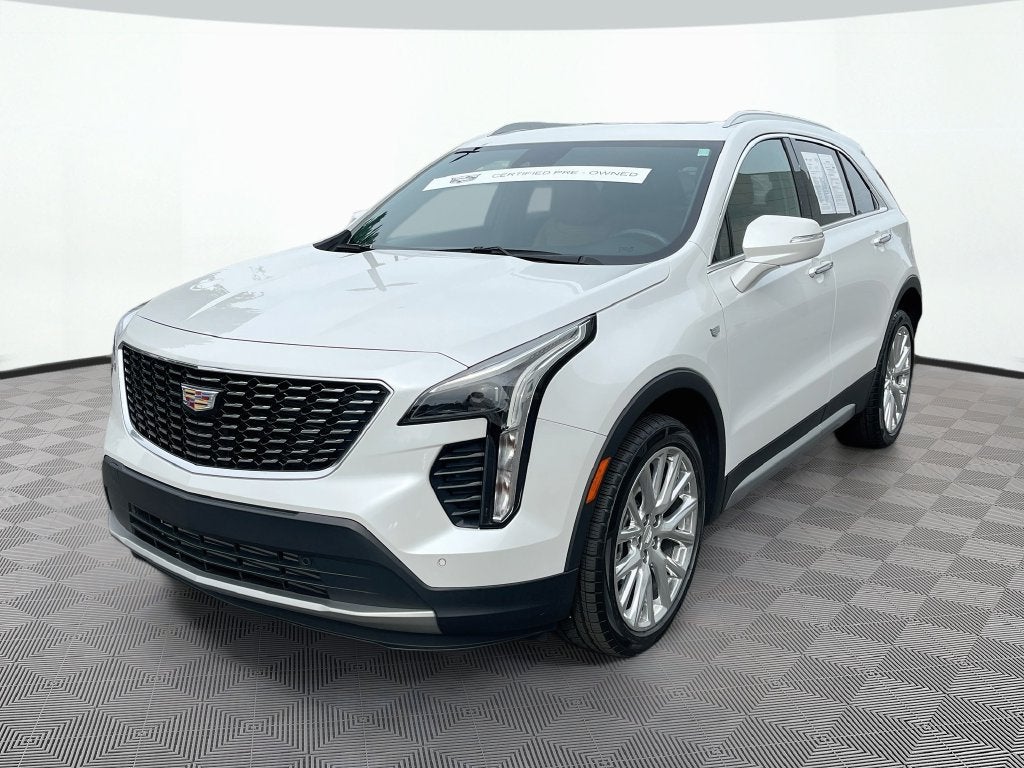 2023 Cadillac XT4 FWD Premium Luxury
