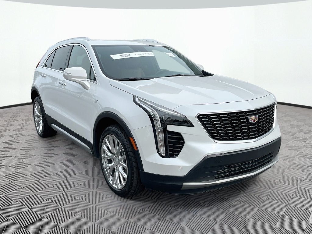 2023 Cadillac XT4 FWD Premium Luxury