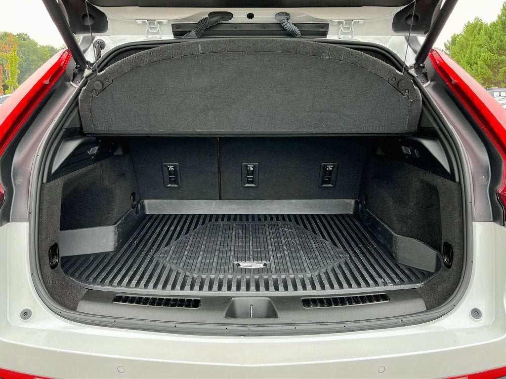 2023 Cadillac XT4 FWD Premium Luxury