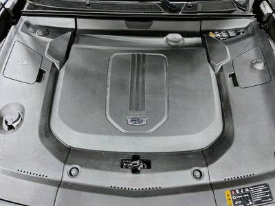 2024 Cadillac LYRIQ Luxury 1