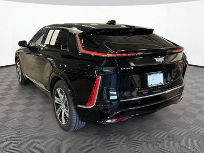 2024 Cadillac LYRIQ Luxury 1