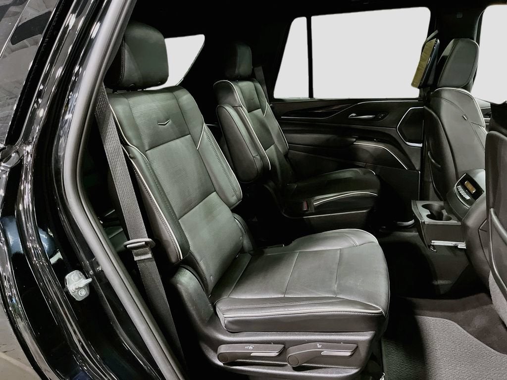 2023 Cadillac Escalade Sport