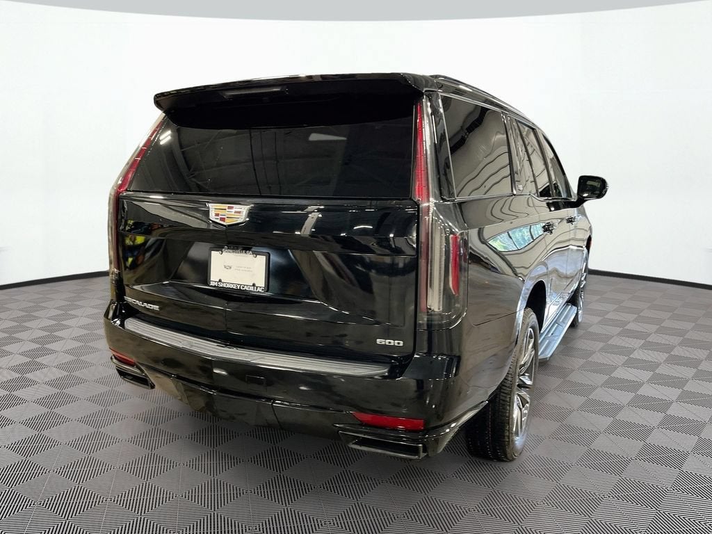 2023 Cadillac Escalade Sport