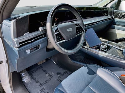 2025 Cadillac ESCALADE IQ Luxury 2