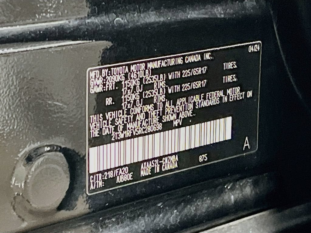 2024 Toyota RAV4 XLE