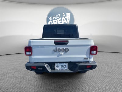 2023 Jeep Gladiator Overland