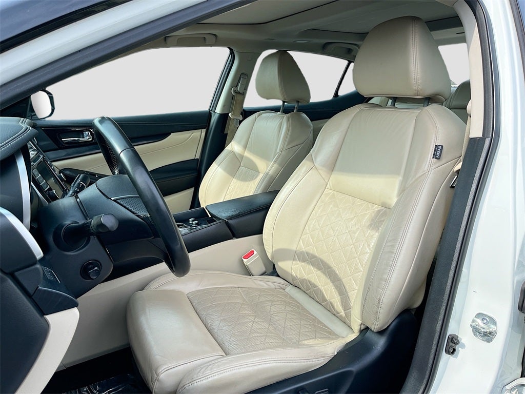 2020 Nissan Maxima Platinum