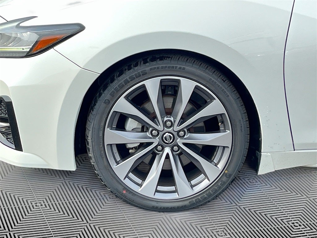 2020 Nissan Maxima Platinum