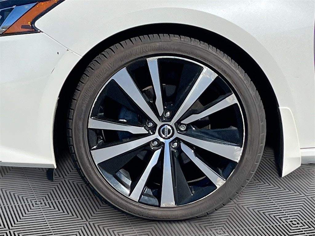 2019 Nissan Altima 2.5 Platinum