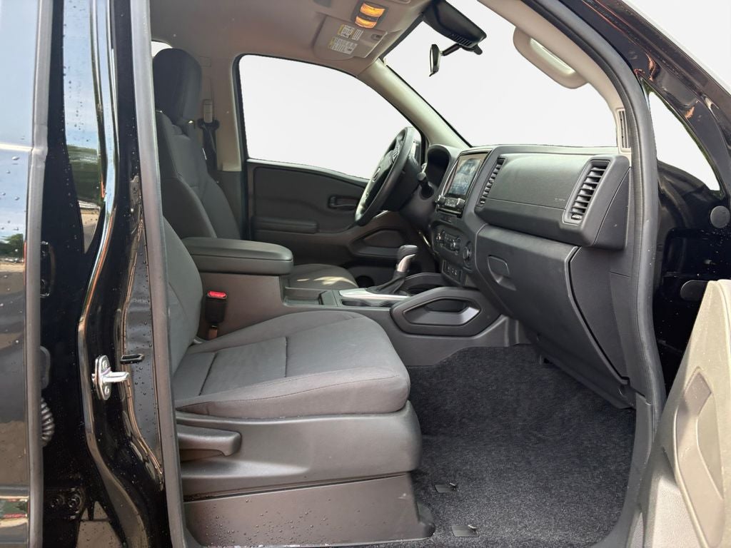 2024 Nissan Frontier S