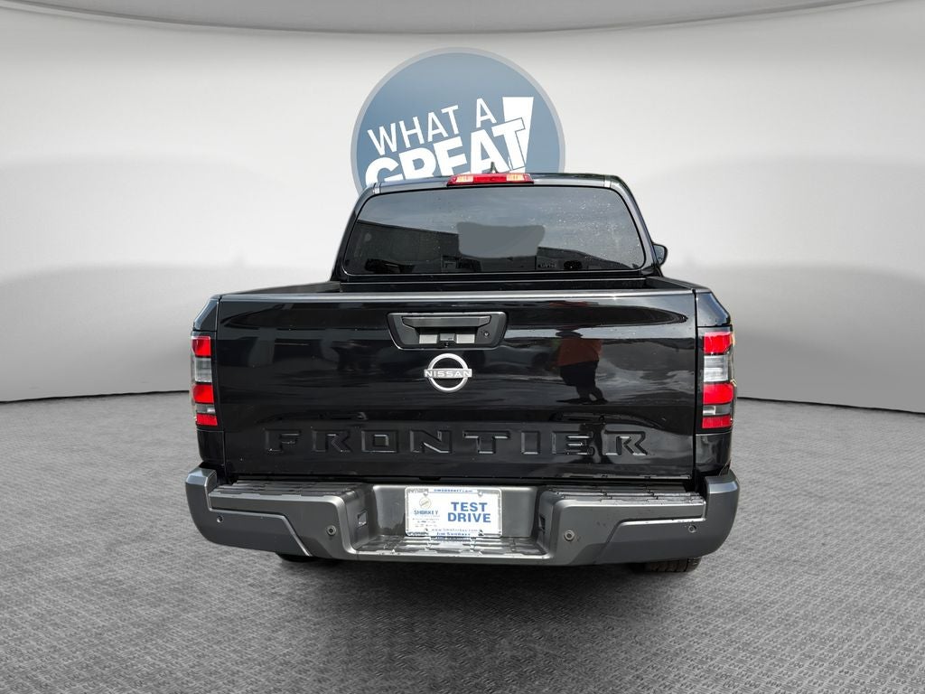 2024 Nissan Frontier S