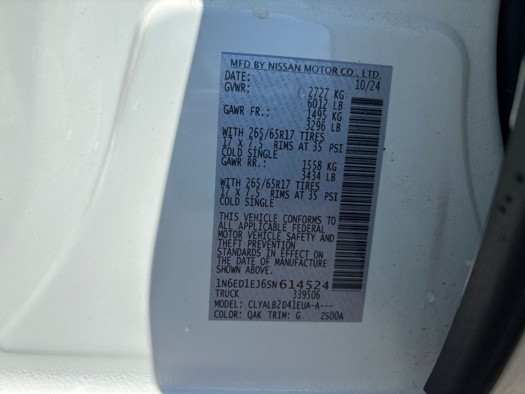 2025 Nissan Frontier SV