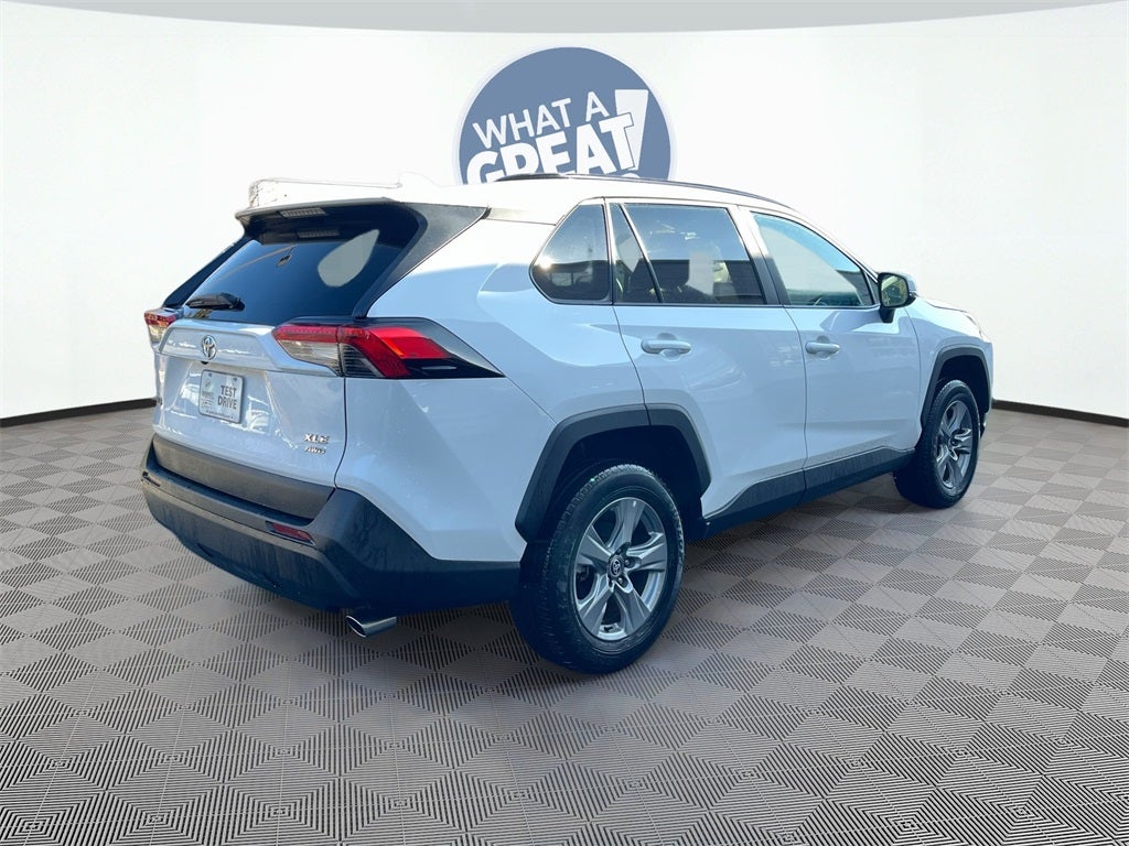 2024 Toyota RAV4 XLE