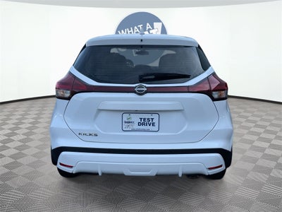 2023 Nissan Kicks S