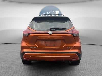 2021 Nissan Kicks SR