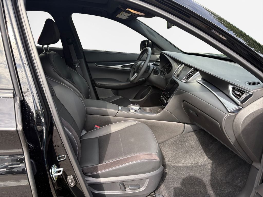 2023 INFINITI QX50 SPORT