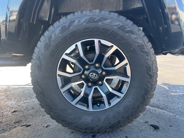 2023 Toyota Tacoma V6