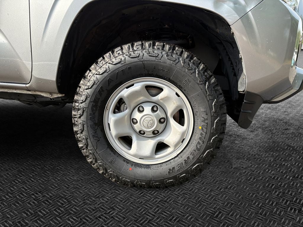 2023 Toyota Tacoma SR V6