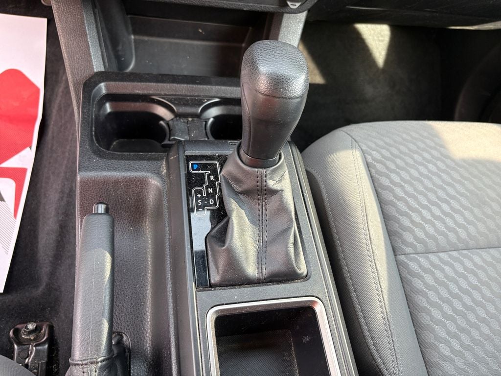 2023 Toyota Tacoma SR V6