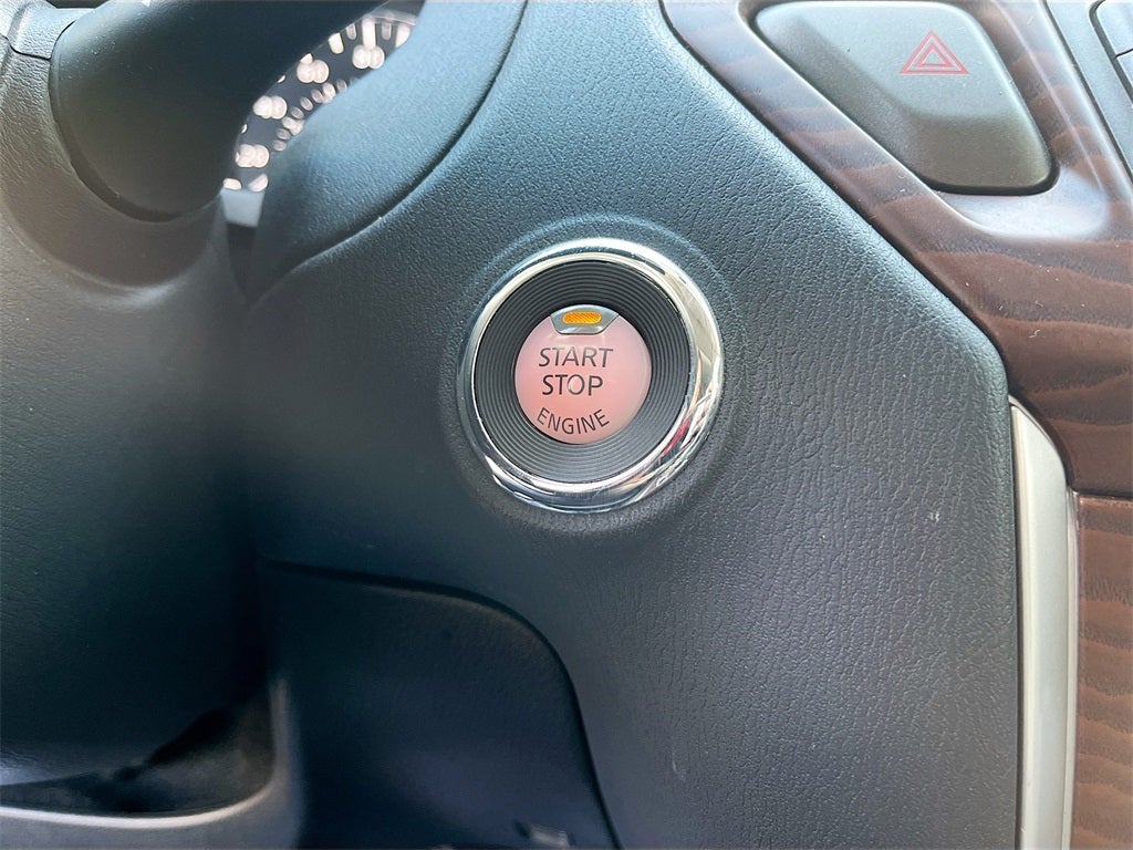 2020 Nissan Pathfinder Platinum