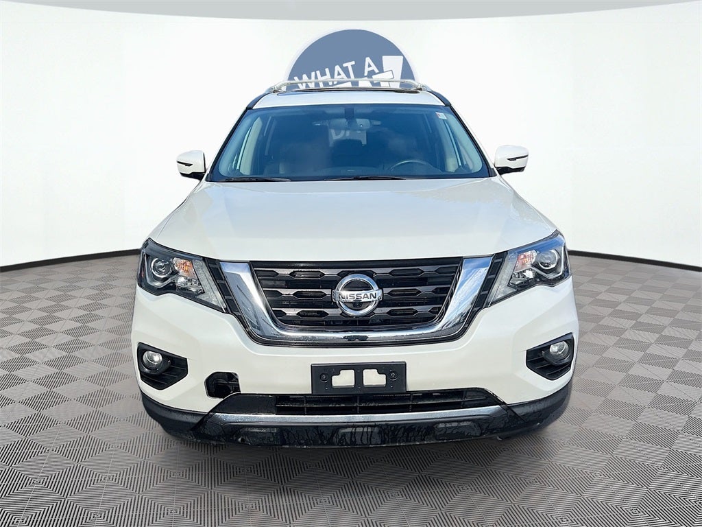 2020 Nissan Pathfinder Platinum