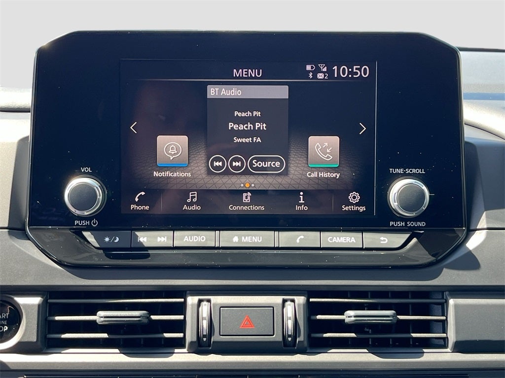 2025 Nissan Pathfinder S