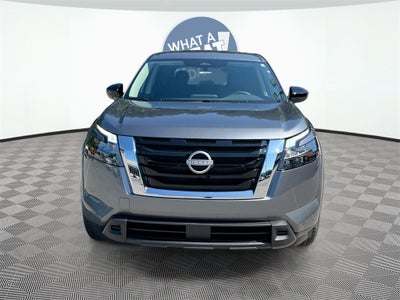 2025 Nissan Pathfinder S