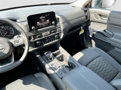 2025 Nissan Pathfinder S