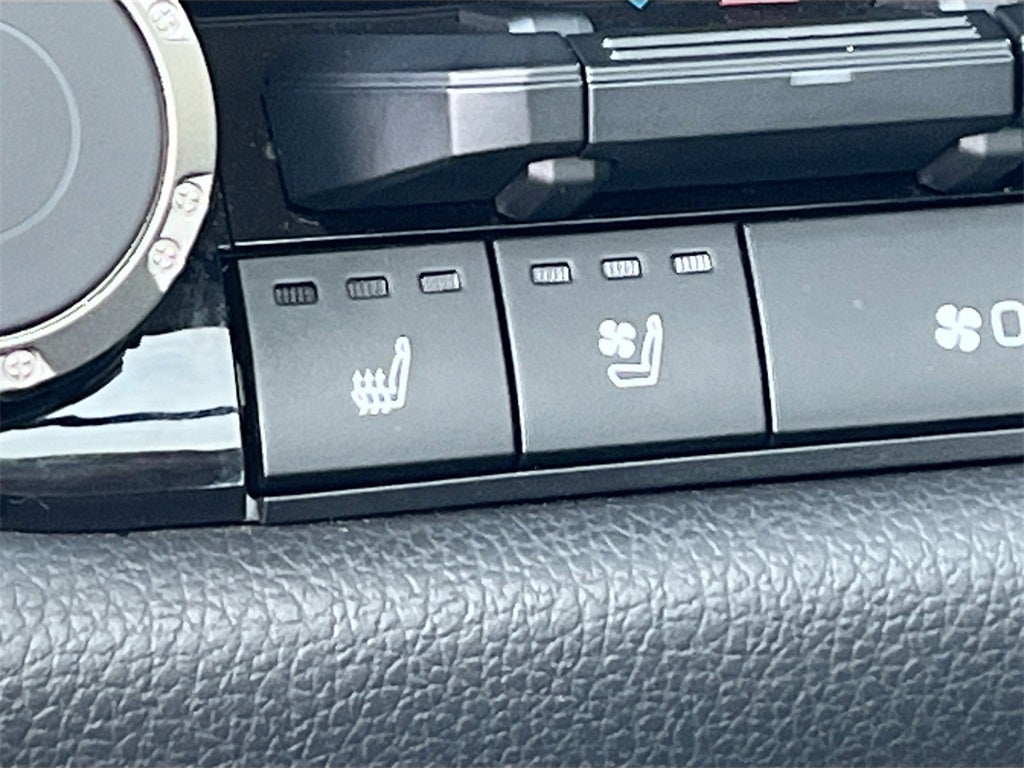 2022 Toyota Tundra Hybrid Limited