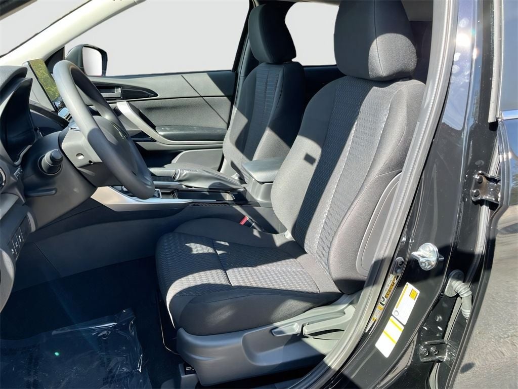 2026 Mitsubishi Eclipse Cross LE