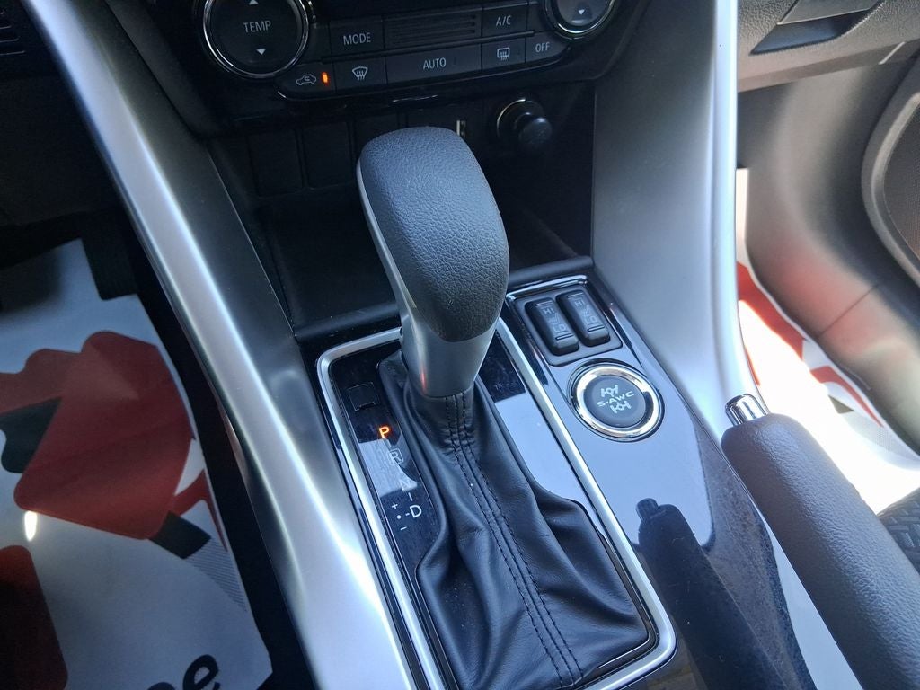 2024 Mitsubishi Eclipse Cross Base