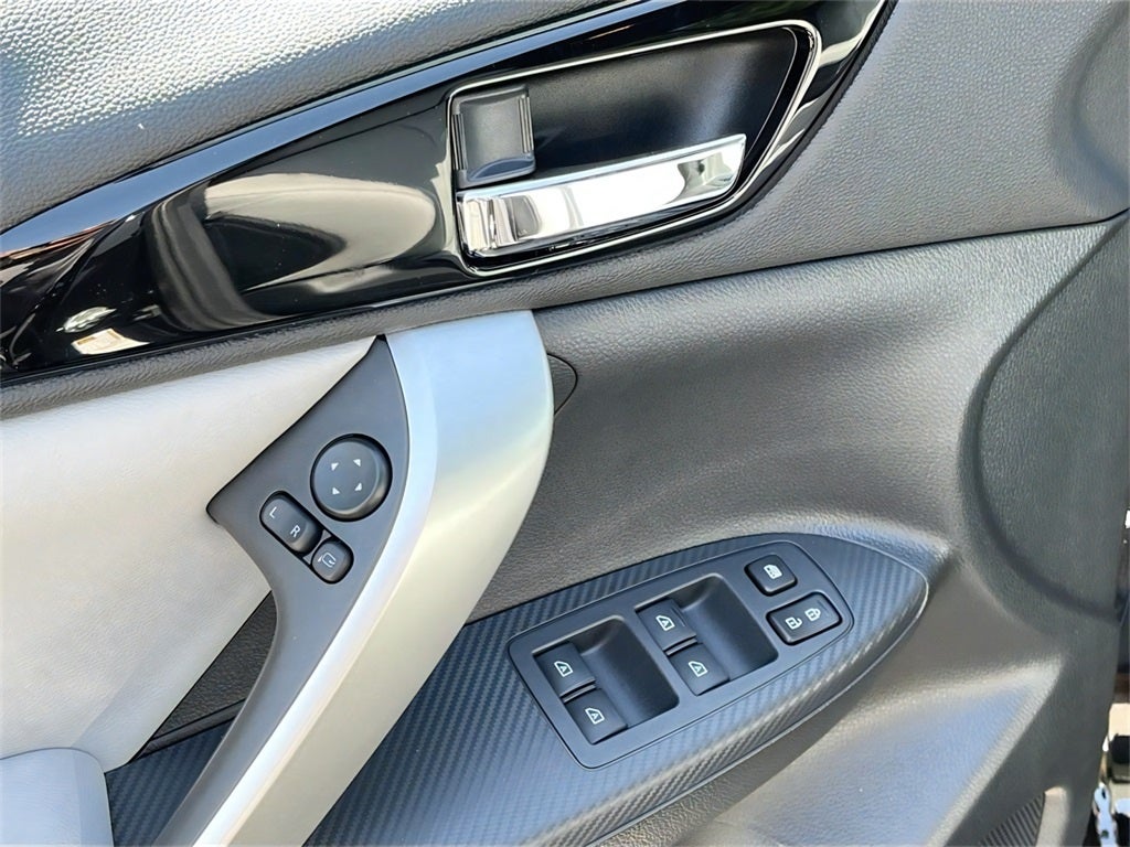 2026 Mitsubishi Eclipse Cross Base