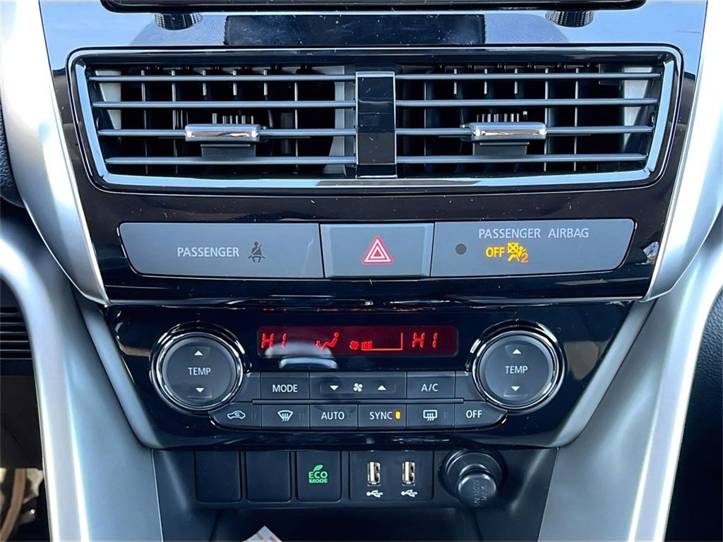 2026 Mitsubishi Eclipse Cross Base