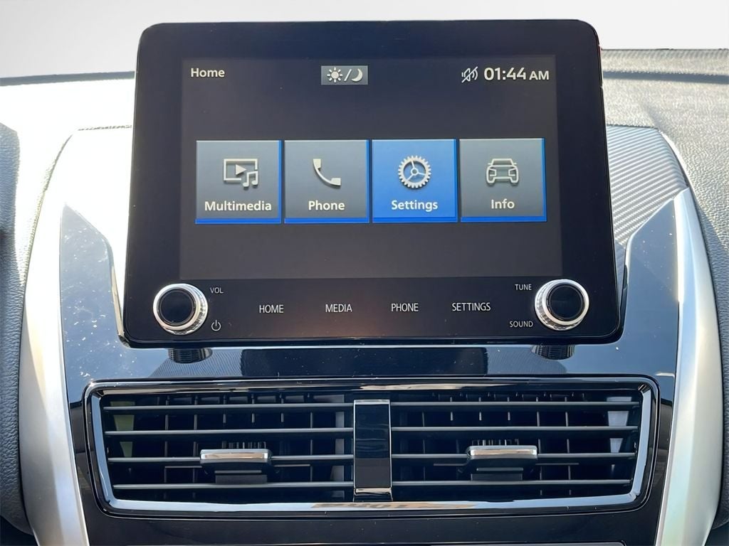 2026 Mitsubishi Eclipse Cross Base