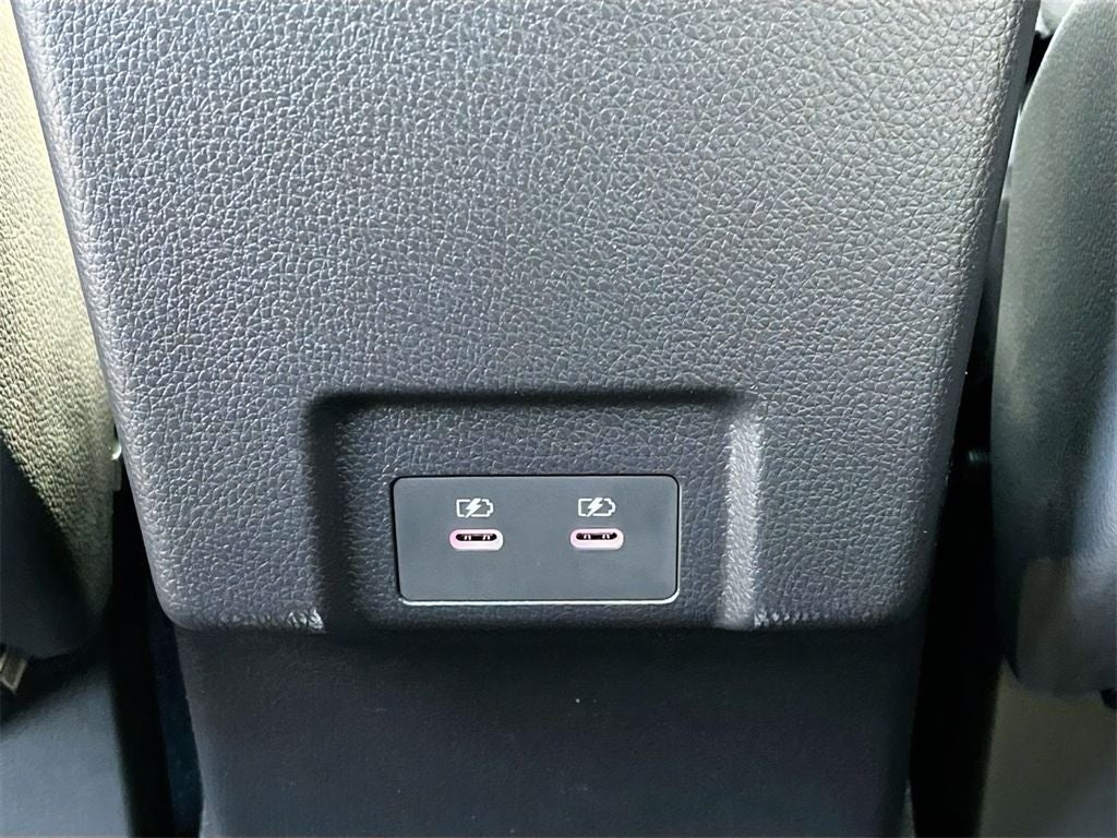 2026 Mitsubishi Eclipse Cross Base