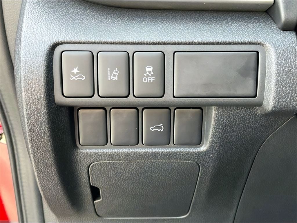 2026 Mitsubishi Eclipse Cross Base