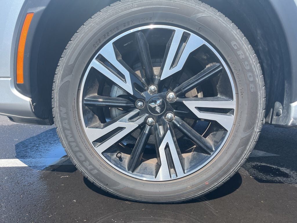 2024 Mitsubishi Eclipse Cross Base