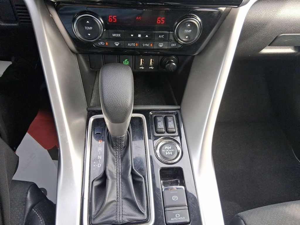 2024 Mitsubishi Eclipse Cross Base