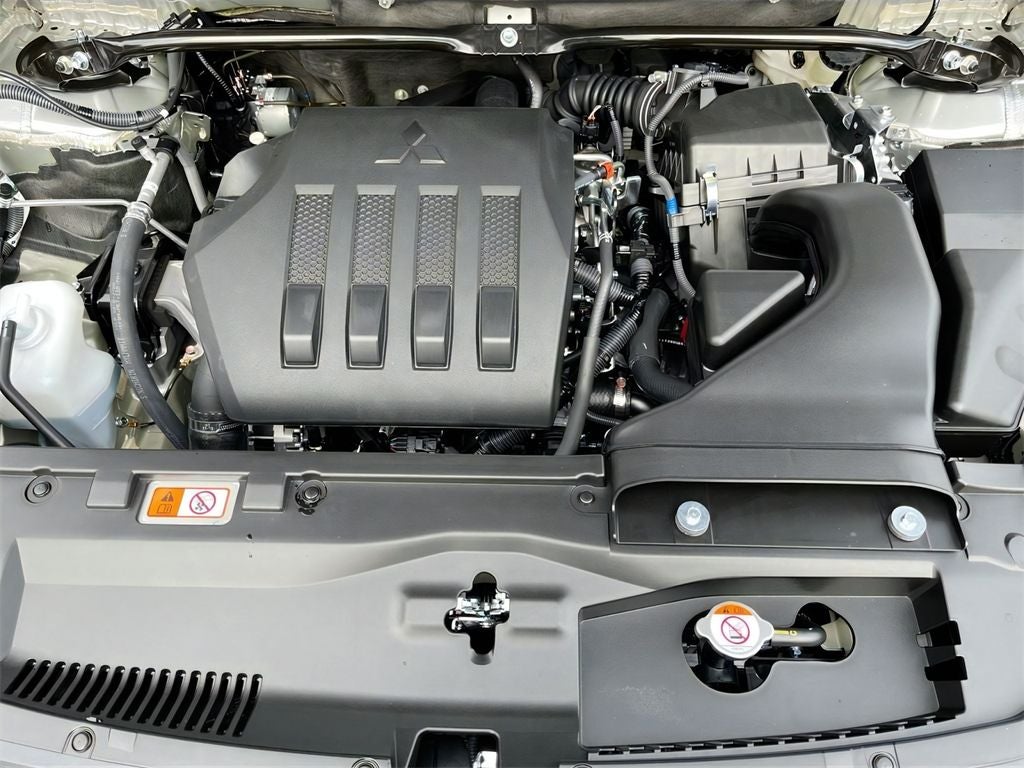 2026 Mitsubishi Eclipse Cross Base