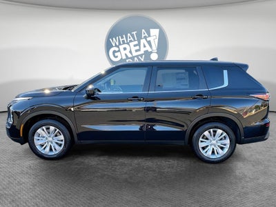 2026 Mitsubishi Outlander ES