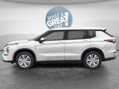 2026 Mitsubishi Outlander ES