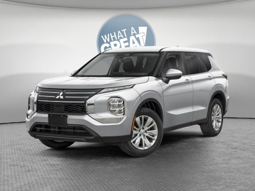 2026 Mitsubishi Outlander ES