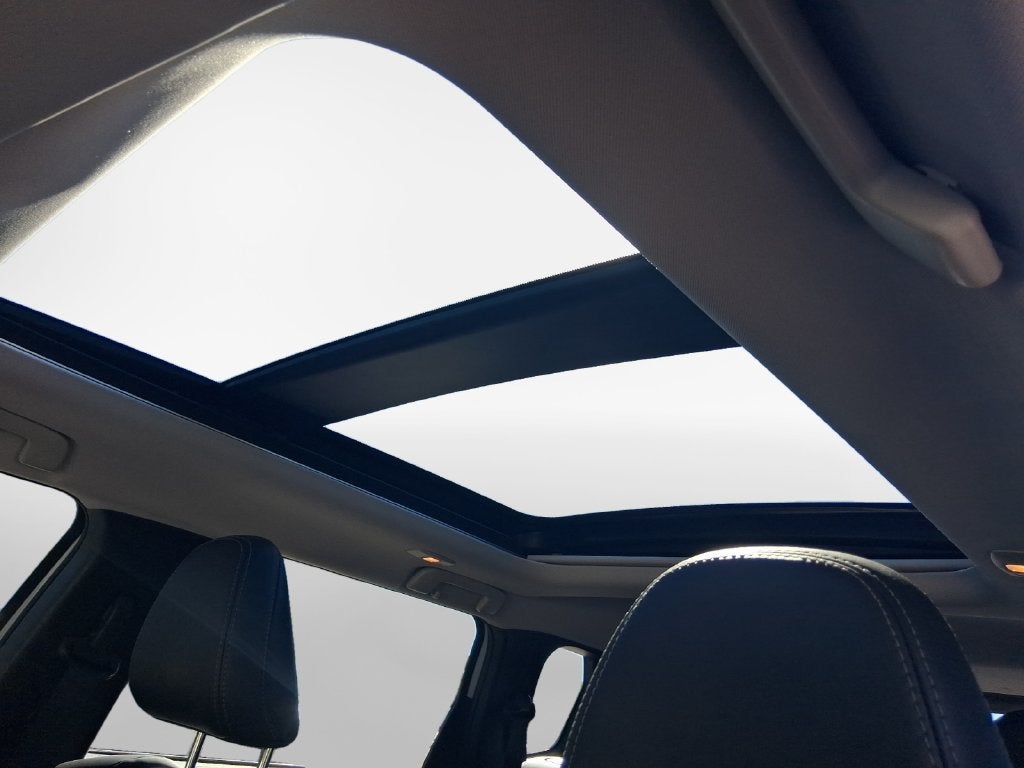 2024 Mitsubishi Outlander Base