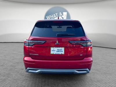 2025 Mitsubishi Outlander SE